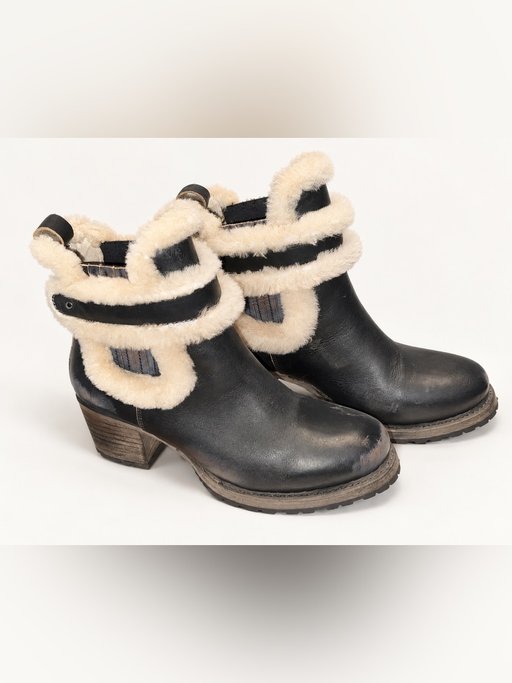 freebird Black Ankle Boots with Cream Shearling Cuff